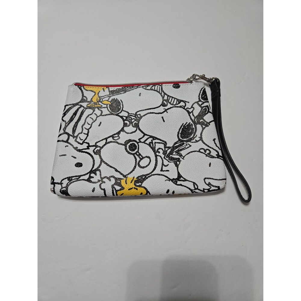 Peanuts Snoopy and Woodstock black and white wallet/wristlet pouch red interior